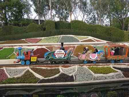 disneyland blackout dates 2009